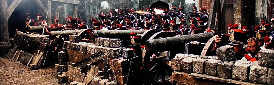 Alquiler de tiendas de campaña de todos los tipos y tamaños, jaimas, puestos, estructuras y campamentos para ambientación de decorados de Cine y TV.